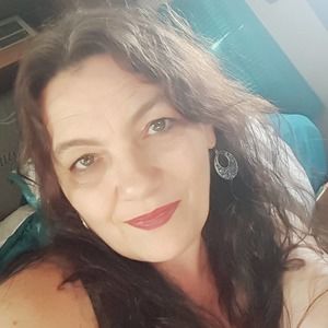 Meet your Posher, Toni